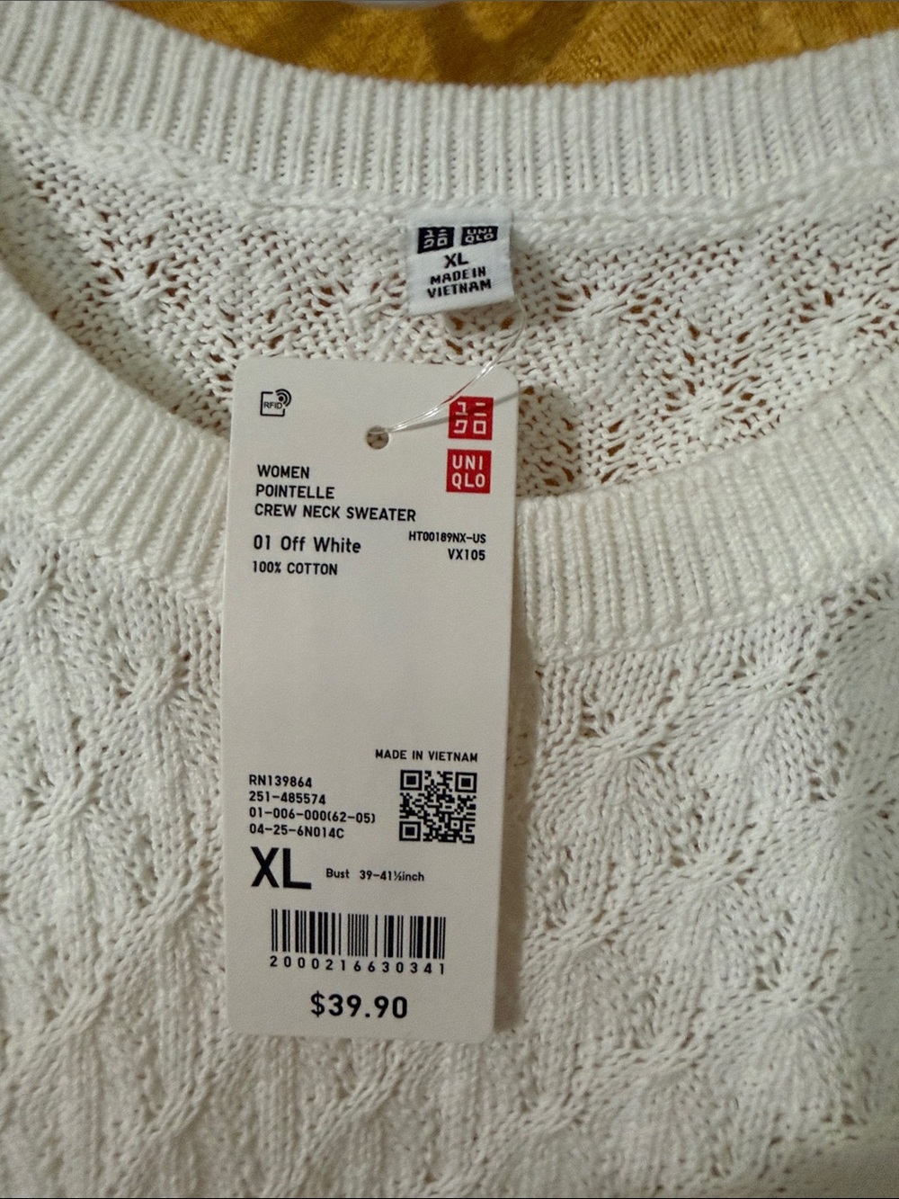 Uniqlo White Short Sleeve Crewneck Knit Top - Picture 2 of 3